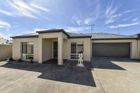 City Fringe Apartment - Whitsundays Accommodation 10