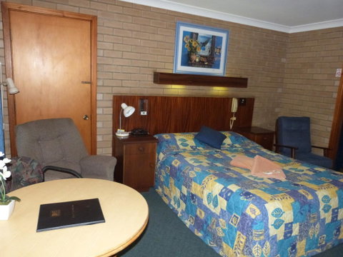Wintersun Motel - Whitsundays Accommodation 13
