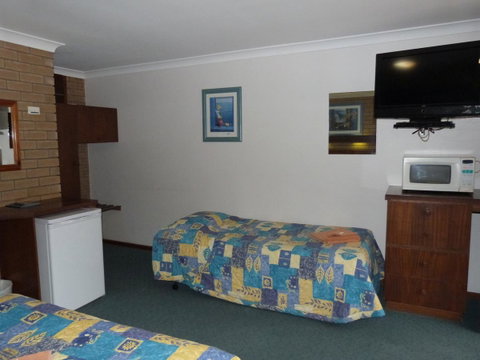 Wintersun Motel - Whitsundays Accommodation 14