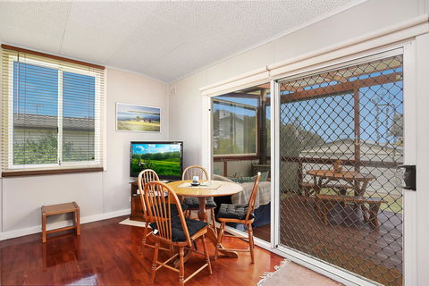 Milly\'s Middleton - Pet-friendly - Whitsundays Accommodation 9