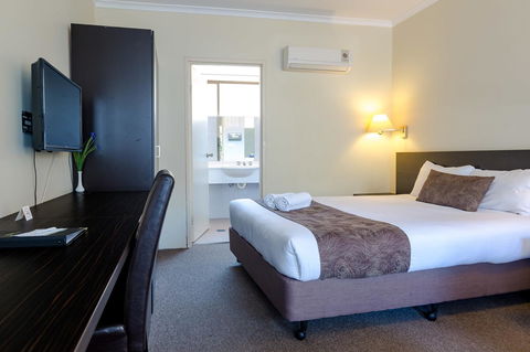 Abcot Inn - Whitsundays Accommodation 10