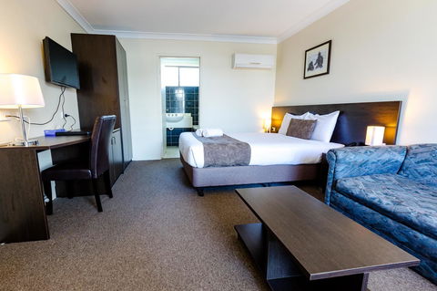 Abcot Inn - Whitsundays Accommodation 14