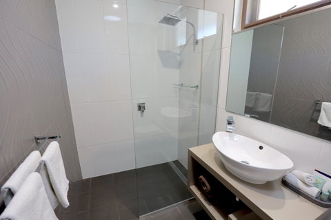 Robe Central Motel - Whitsundays Accommodation 40