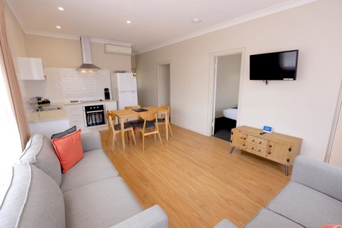 Robe Central Motel - Whitsundays Accommodation 41