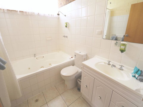 Robe Central Motel - Whitsundays Accommodation 15