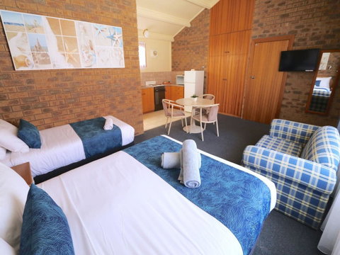 Robe Central Motel - Whitsundays Accommodation 17