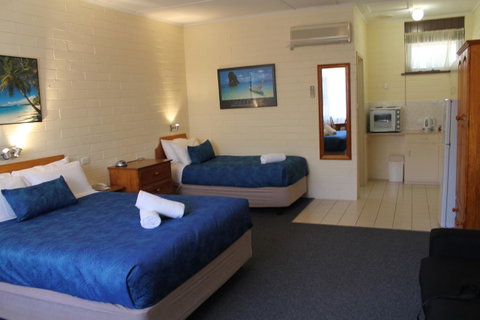 Robe Central Motel - Whitsundays Accommodation 34