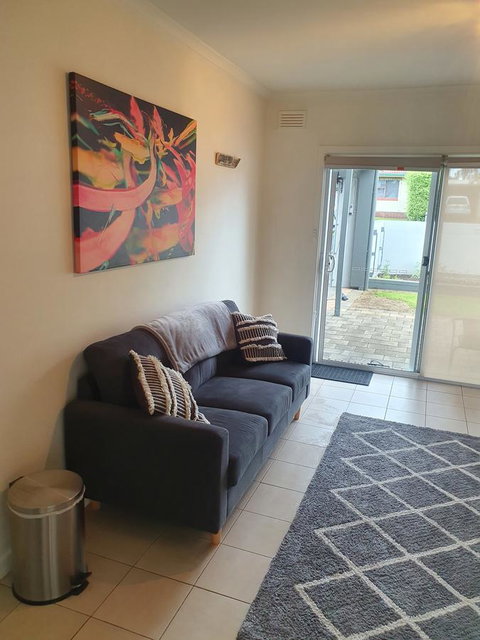 Limestone Coast Lifestyle Apartments - Whitsundays Accommodation 3
