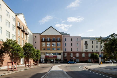 Rydges Newcastle - Whitsundays Accommodation 2