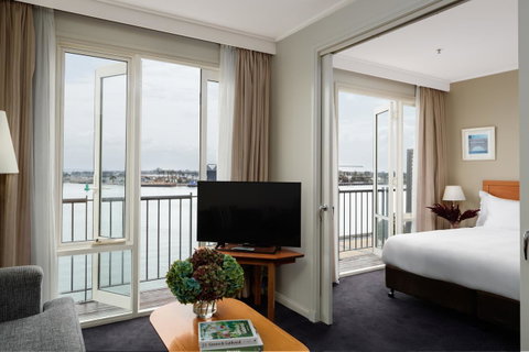 Rydges Newcastle - Whitsundays Accommodation 13