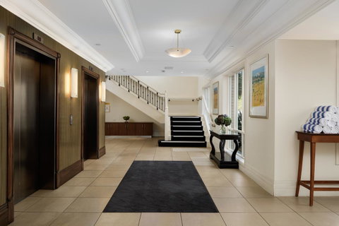Rydges Newcastle - Whitsundays Accommodation 7