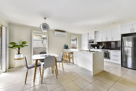 City Fringe Apartment B, Mount Gambier - Whitsundays Accommodation 6
