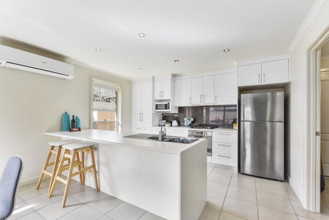 City Fringe Apartment B, Mount Gambier - Whitsundays Accommodation 5