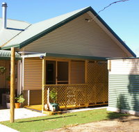 The Hakeas - Whitsundays Accommodation