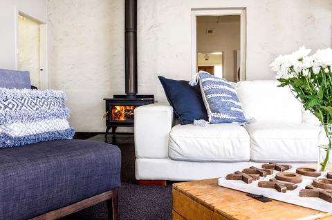 20 Hill Avenue Bed & Breakfast - Whitsundays Accommodation 27