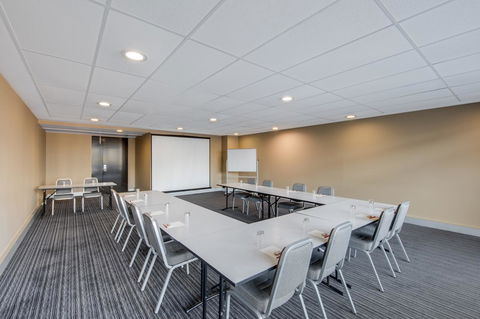 Adina Apartment Hotel Wollongong - Whitsundays Accommodation 31