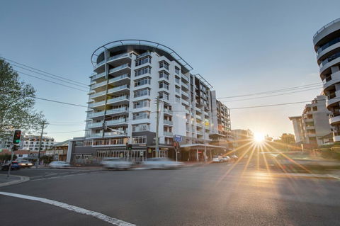 Adina Apartment Hotel Wollongong - Whitsundays Accommodation 0