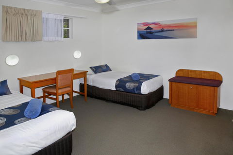Aston Motel Yamba - Whitsundays Accommodation 26