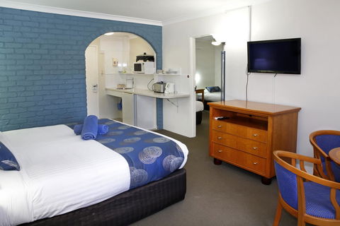 Aston Motel Yamba - Whitsundays Accommodation 28