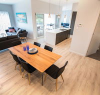 Wellington Lake Retreat - Whitsundays Accommodation