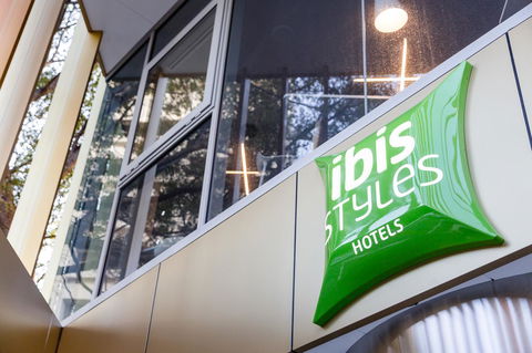 Ibis Styles East Perth - Whitsundays Accommodation 5