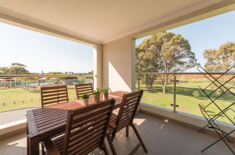 Yaran Suites - Whitsundays Accommodation 37