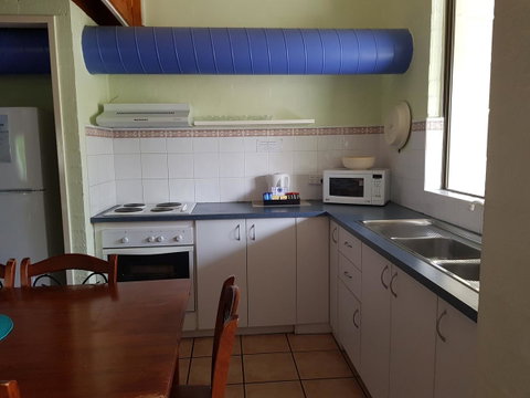 Mandurah Family Resort - Whitsundays Accommodation 7