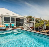 Cottesloe Beach House I - Whitsundays Accommodation