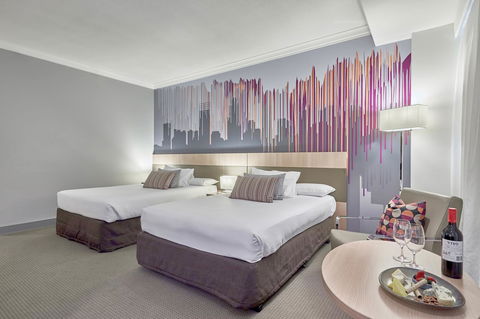 Mercure Perth - Whitsundays Accommodation 7