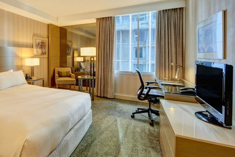 Parmelia Hilton Perth - Whitsundays Accommodation 36
