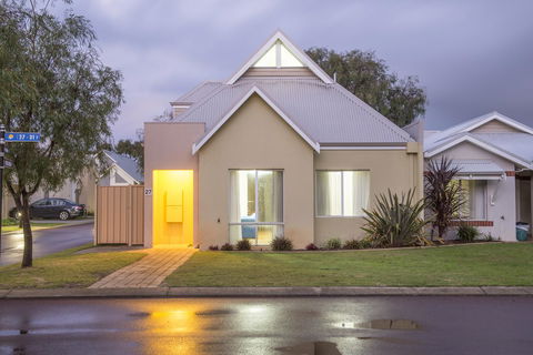 Cape View Beach Resort - Whitsundays Accommodation 27