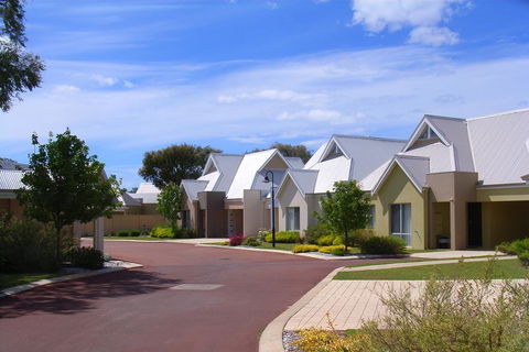 Cape View Beach Resort - Whitsundays Accommodation 36