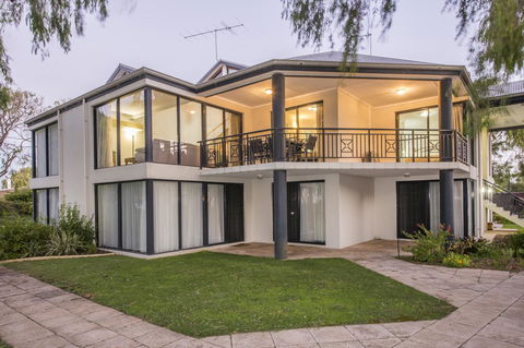 Cape View Beach Resort - Whitsundays Accommodation 28