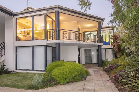 Cape View Beach Resort - Whitsundays Accommodation 34