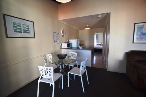 West Beach Lagoon 123 - Location & Views!!! - Whitsundays Accommodation 7