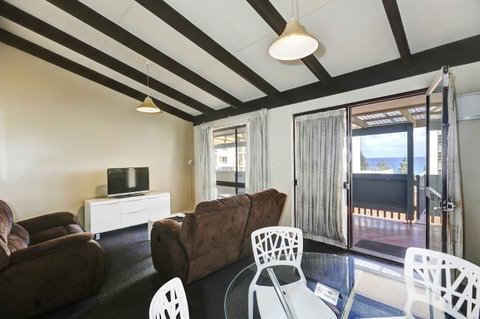 West Beach Lagoon 123 - Location & Views!!! - Whitsundays Accommodation 11