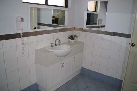 Kalbarri Blue Ocean Villas - Whitsundays Accommodation 23