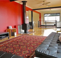 Pendeli Beach House - Whitsundays Accommodation