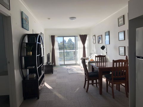 Morisset Serviced Apartments - Whitsundays Accommodation 4