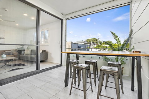Rockpool 2 Sawtell Beach - Just Steps To Restaurants And 2 Min Stroll To Beach! - Whitsundays Accommodation 5