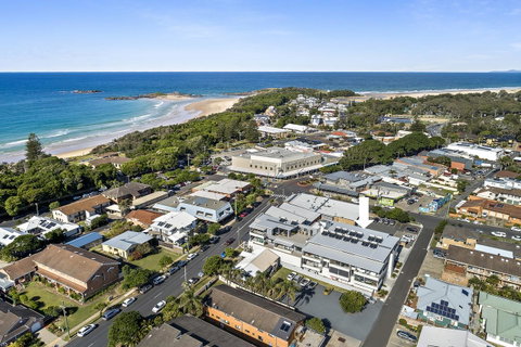 Rockpool 2 Sawtell Beach - Just Steps To Restaurants And 2 Min Stroll To Beach! - Whitsundays Accommodation 11