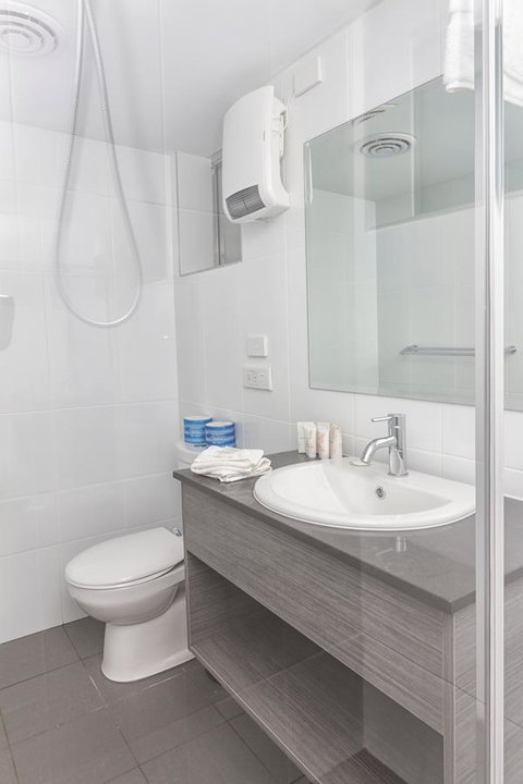 Nesuto Leura Gardens (formerly Waldorf Leura Gardens Resort) - Whitsundays Accommodation 36