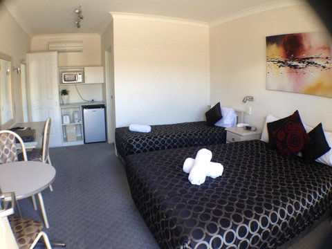 Ben Chifley Motor Inn - Whitsundays Accommodation 29