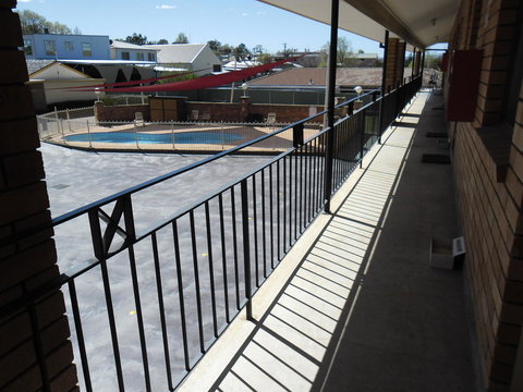 Ben Chifley Motor Inn - Whitsundays Accommodation 34