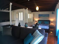 Book Emerald Beach Accommodation Vacations Whitsundays Accommodation Whitsundays Accommodation