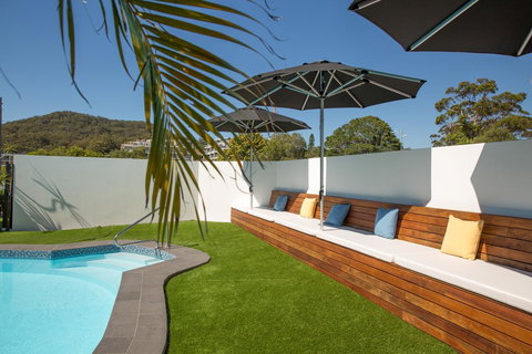 Hotel Nelson - Whitsundays Accommodation 21