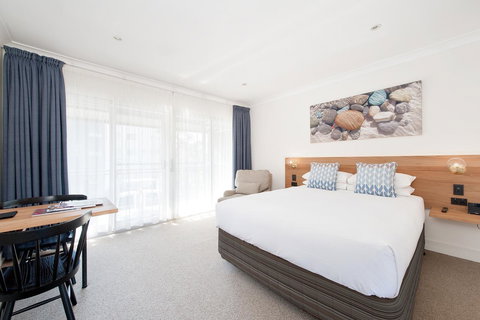 Hotel Nelson - Whitsundays Accommodation 17
