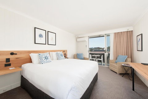 Hotel Nelson - Whitsundays Accommodation 9