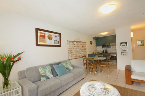 Cossies By The Sea - Whitsundays Accommodation 11