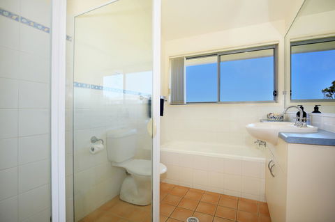 The Cove At Culburra - Direct Access To Beach - Whitsundays Accommodation 14